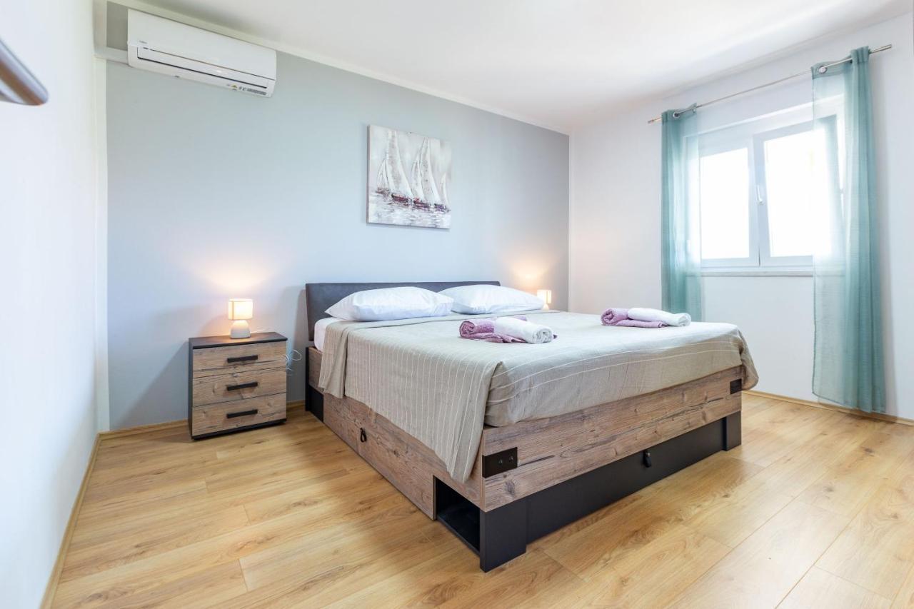 Appartement Bella 2 Bdr W Parking Zadar